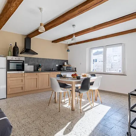 Apartment Pauletois